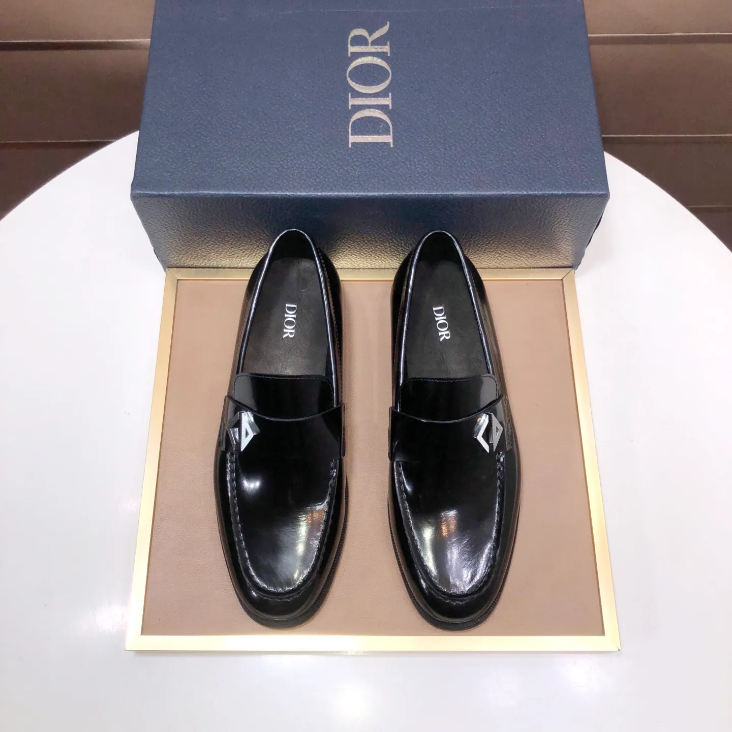 Men's shoes 💰580💰[Dior] (water-dyed cowhide lining) Dior original 1:1 high-quality factory, imported original materials, imported raw cowhide, water-dyed cowhide lining, original TPU outsole, code number: 39-44 (45 customized)